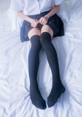 赤裸狂奔_国产剧日本电影免费