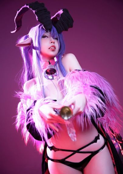 杨超越直播露出奶头_午夜在线观看完整版