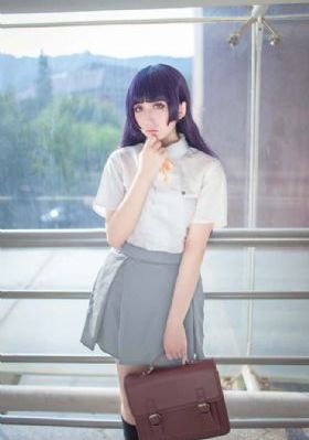 他揉捏她两乳不停呻吟_蓝光HD高清在线观看